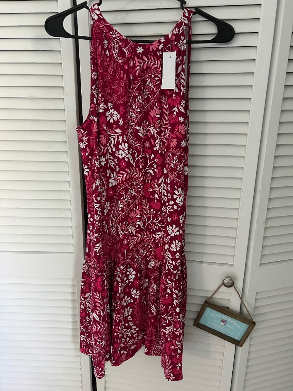 LOFT Burgundy Floral Dress , Size Small , New never worn!